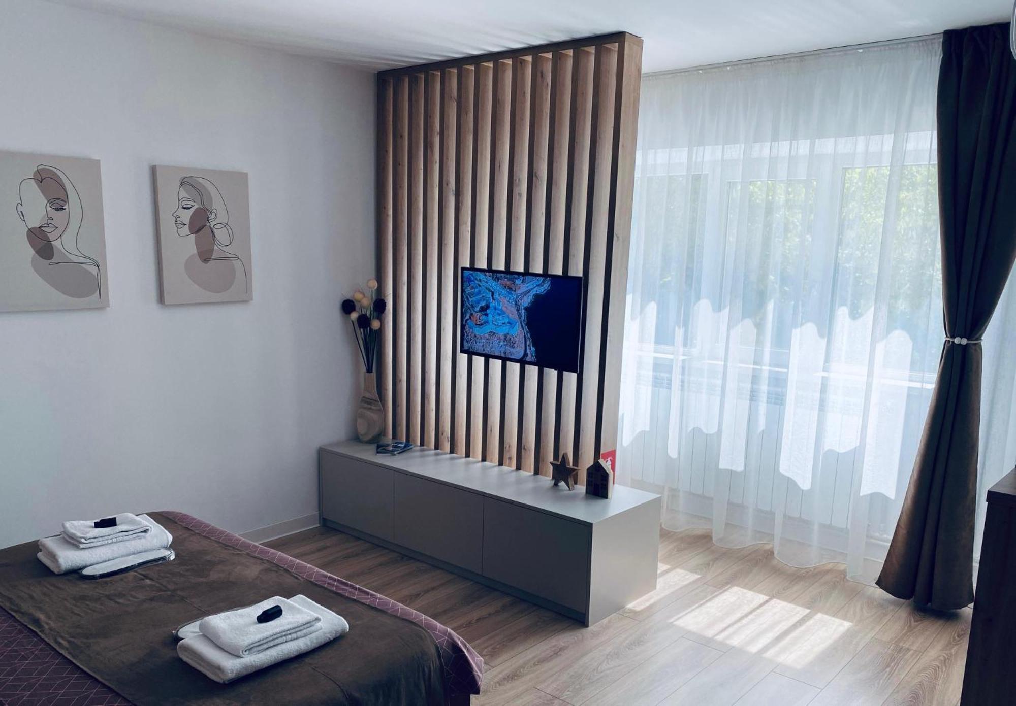 Central Luxury Apartment Iasi Exterior foto